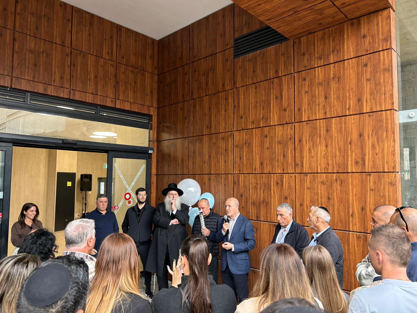 קובעים מזוזה