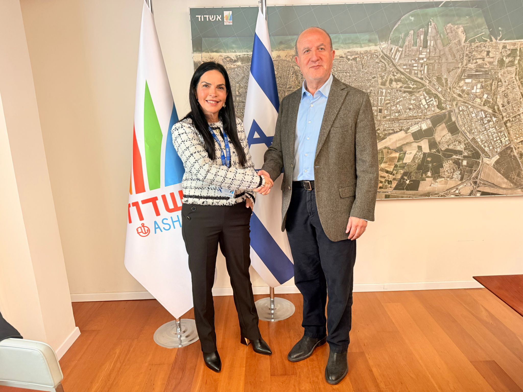 ראש העיר ומנכ"לית אסותא